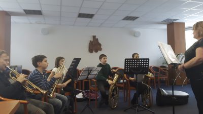 unser Nachwuchs probt mit Ines